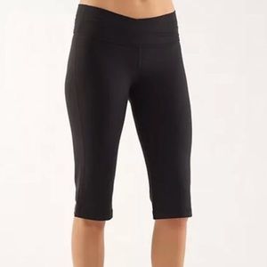 Lululemon Astro Crop / Bermuda / Capri